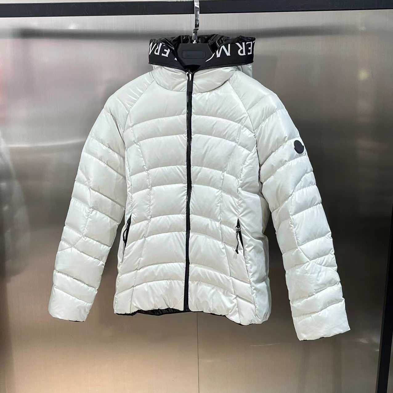 Moncler Narlay Short Down Jacket - DopestKickz