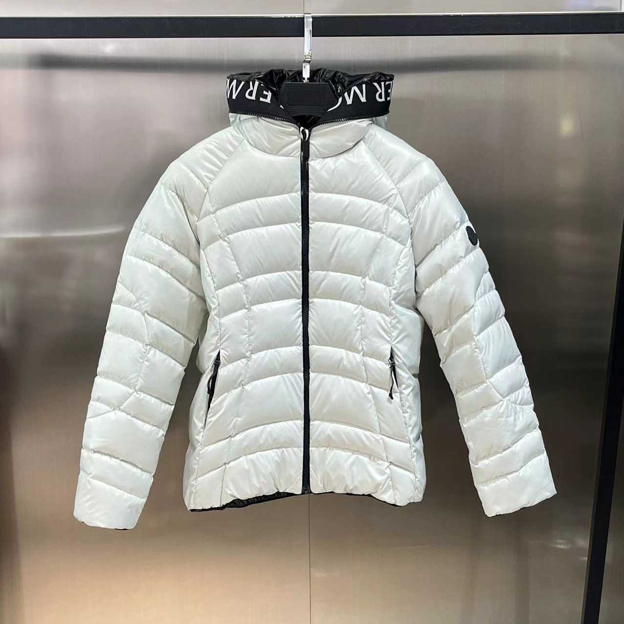 Moncler Narlay Short Down Jacket - DopestKickz