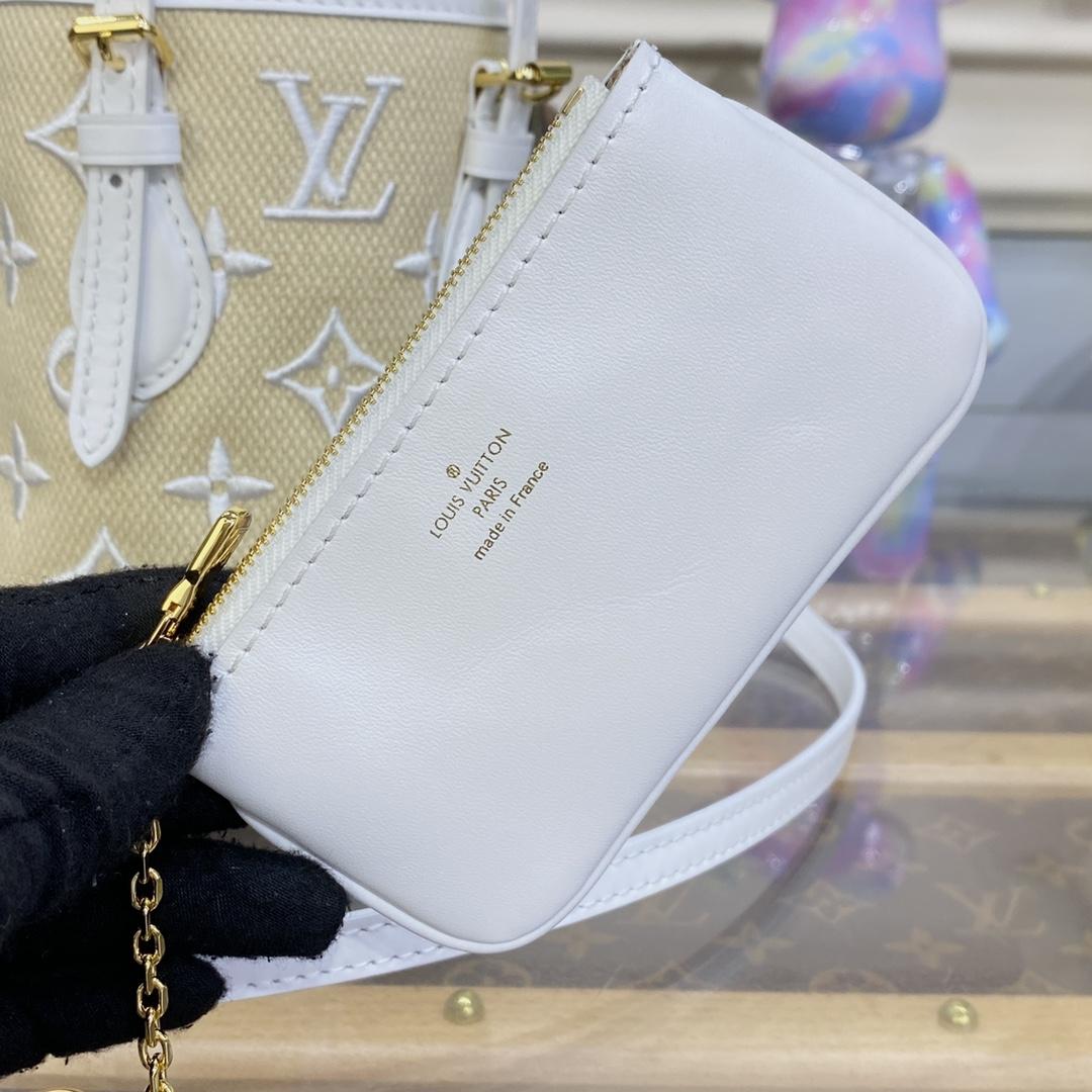 Louis Vuitton Nano Bucket (13*17*9cm) - DopestKickz