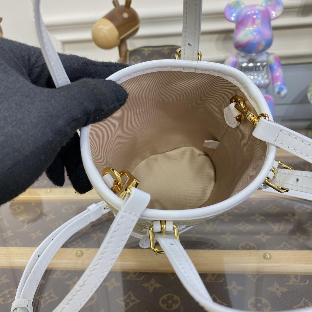 Louis Vuitton Nano Bucket (13*17*9cm) - DopestKickz