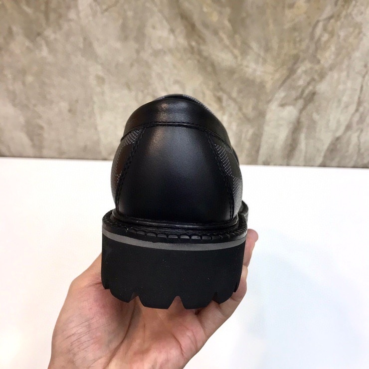 Louis Vuitton Major Loafer - DopestKickz