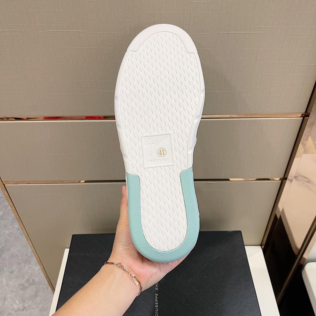 Giuseppe Zanotti Talon Paisley-print Sneakers - DopestKickz