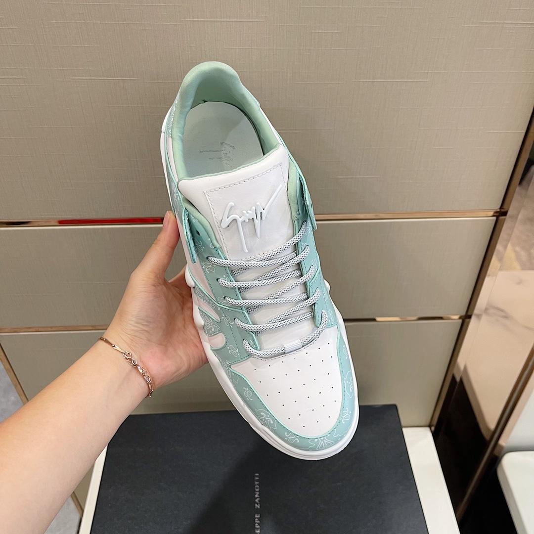 Giuseppe Zanotti Talon Paisley-print Sneakers - DopestKickz