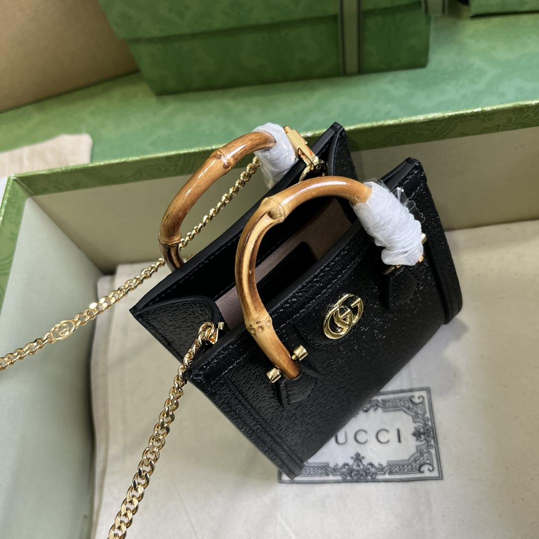 Gucci Diana Super Mini Bag (16.5x 12x 6cm) - DopestKickz