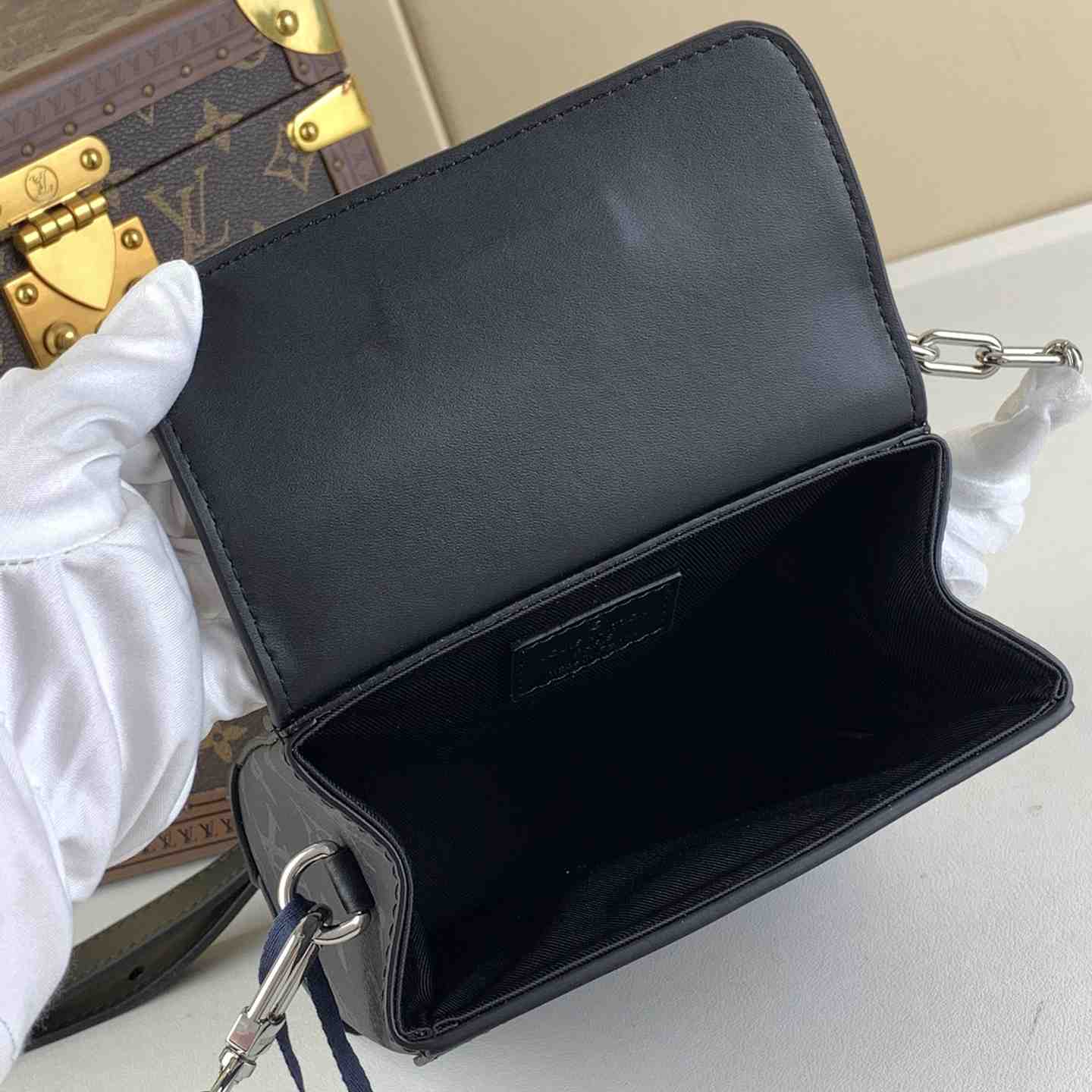 Louis Vuitton Nano Steamer  (15 x 18 x 7 cm) M82774 - DopestKickz