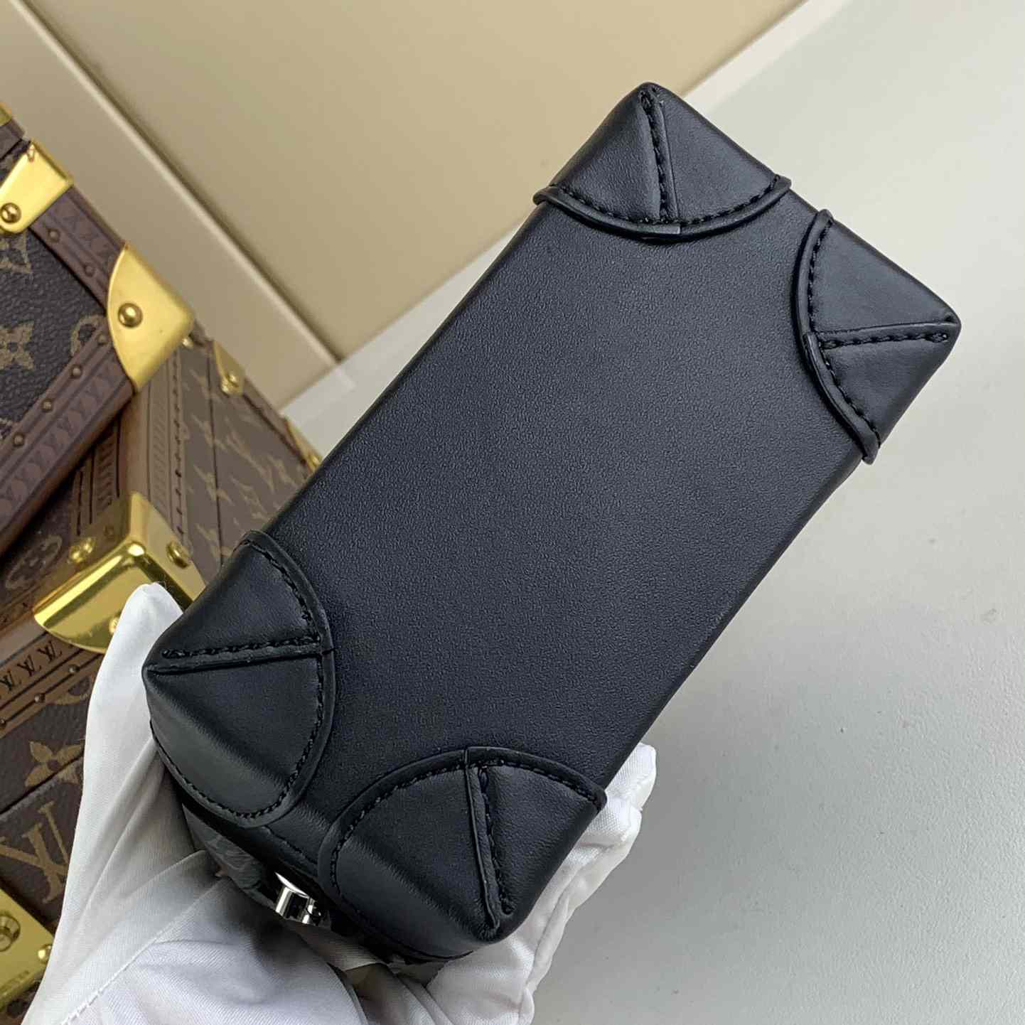 Louis Vuitton Nano Steamer  (15 x 18 x 7 cm) M82774 - DopestKickz
