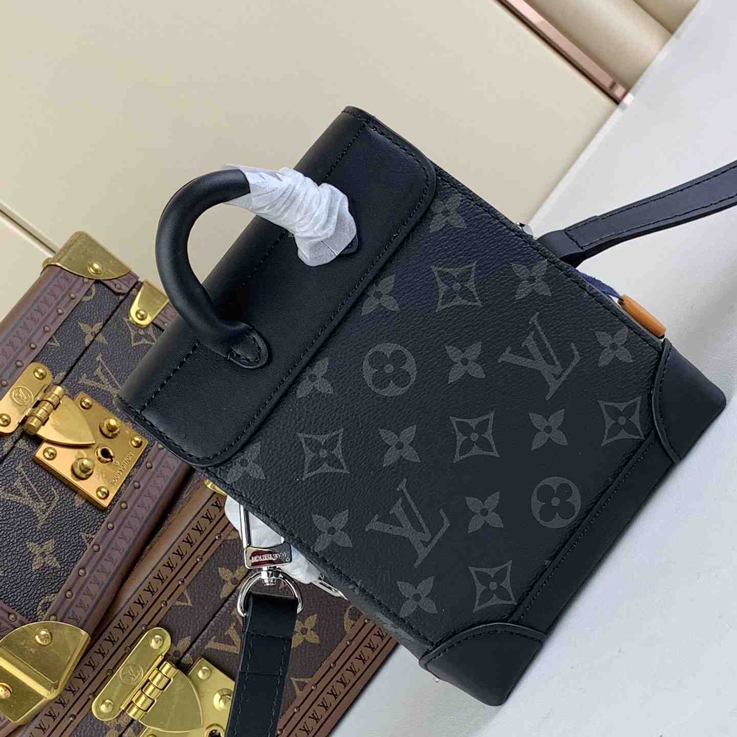 Louis Vuitton Nano Steamer  (15 x 18 x 7 cm) M82774 - DopestKickz