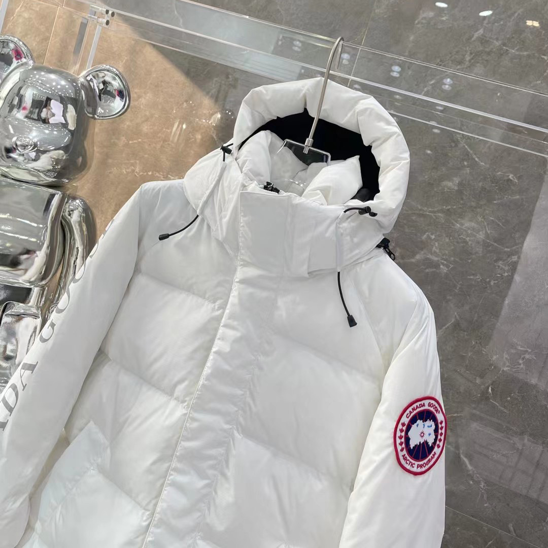 Canada Goose Parkas Approach Jacket - DopestKickz