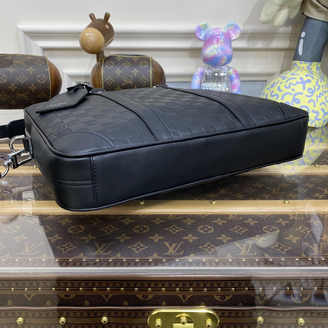 Louis Vuitton Porte-Documents Voyage PM (36.5 x 27.5 x 6cm)   N40444 - DopestKickz