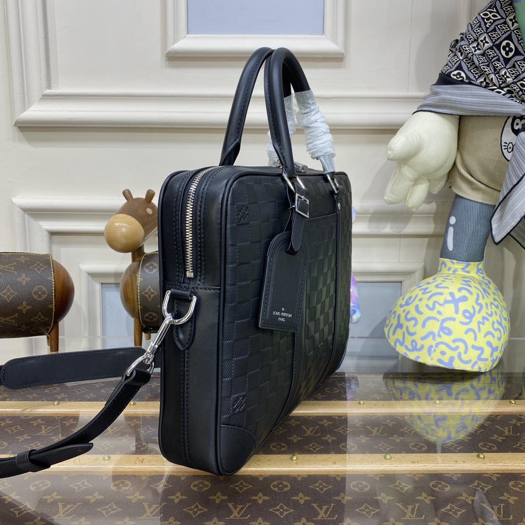 Louis Vuitton Porte-Documents Voyage PM (36.5 x 27.5 x 6cm)   N40444 - DopestKickz