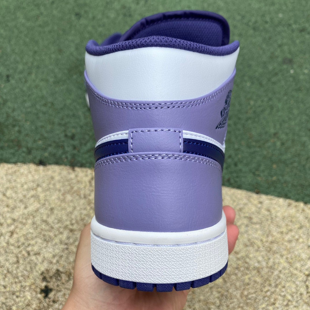 Air Jordan 1 Mid AJ1 Sneaker    DQ8426-515 - DopestKickz