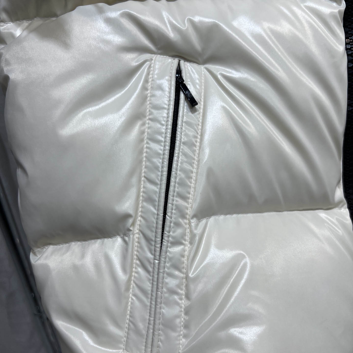 Moncler Oder Down Gilet - DopestKickz