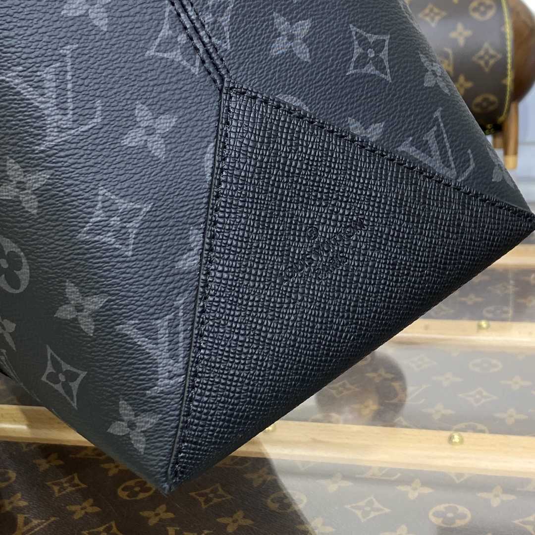 Louis Vuitton Weekend Tote NM  (43 x 34 x 17.5CM)   M30937 - DopestKickz