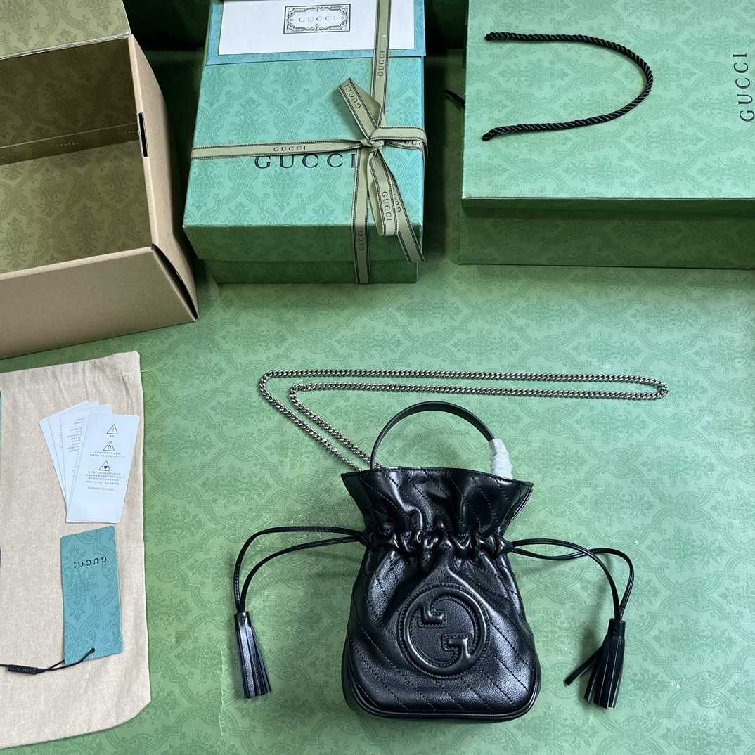 Gucci Blondie Mini Bucket Bag - DopestKickz