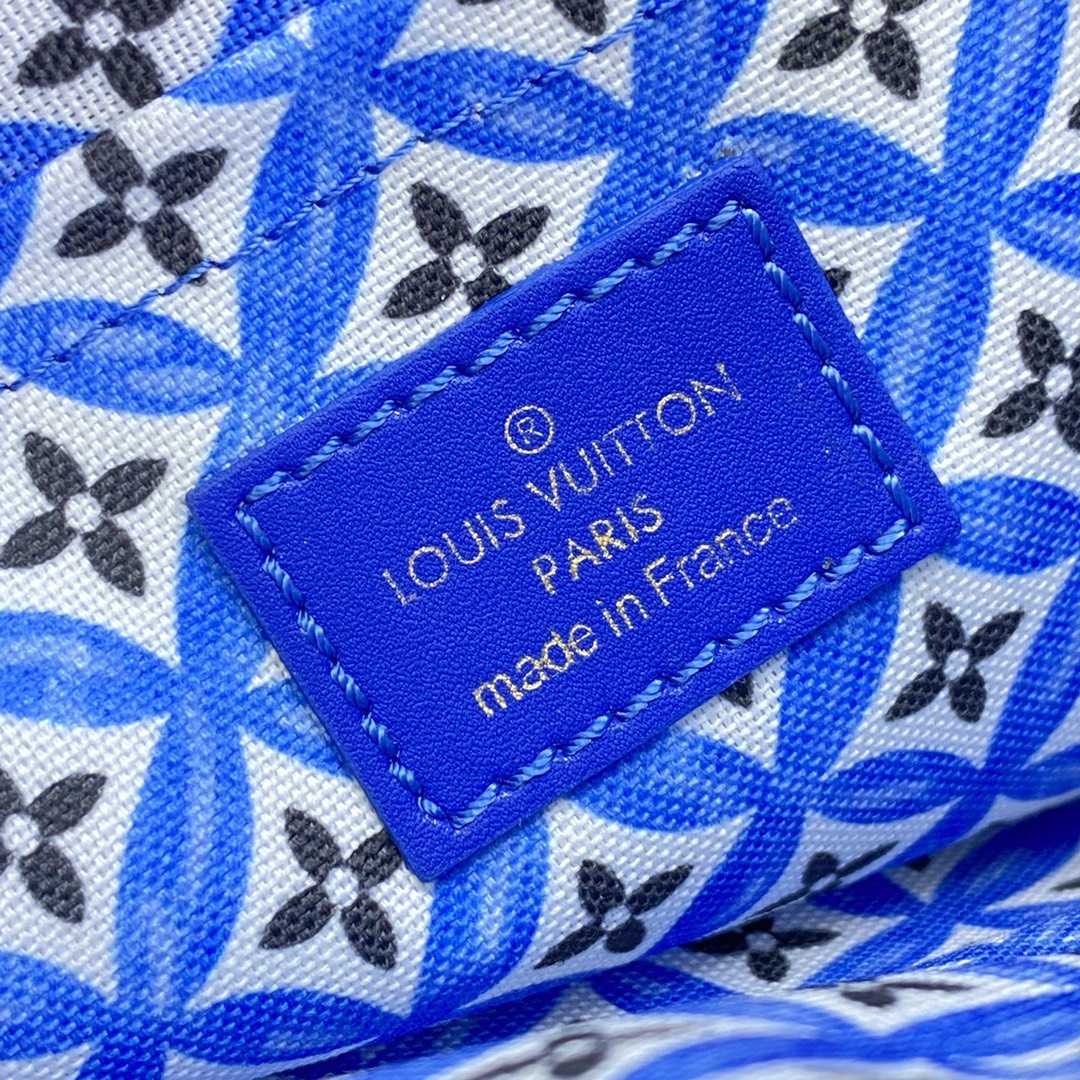 Louis Vuitton Neverfull MM  (31×28×14 cm) M22979 - DopestKickz