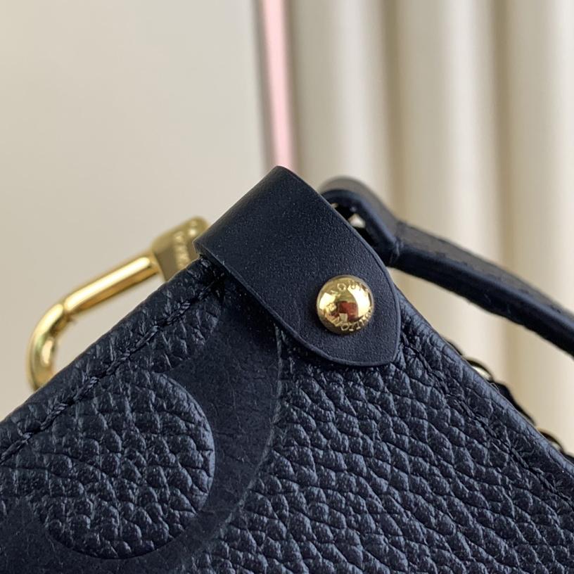 Louis Vuitton OnTheGo East West  (25-13-10 cm) M23640 - DopestKickz