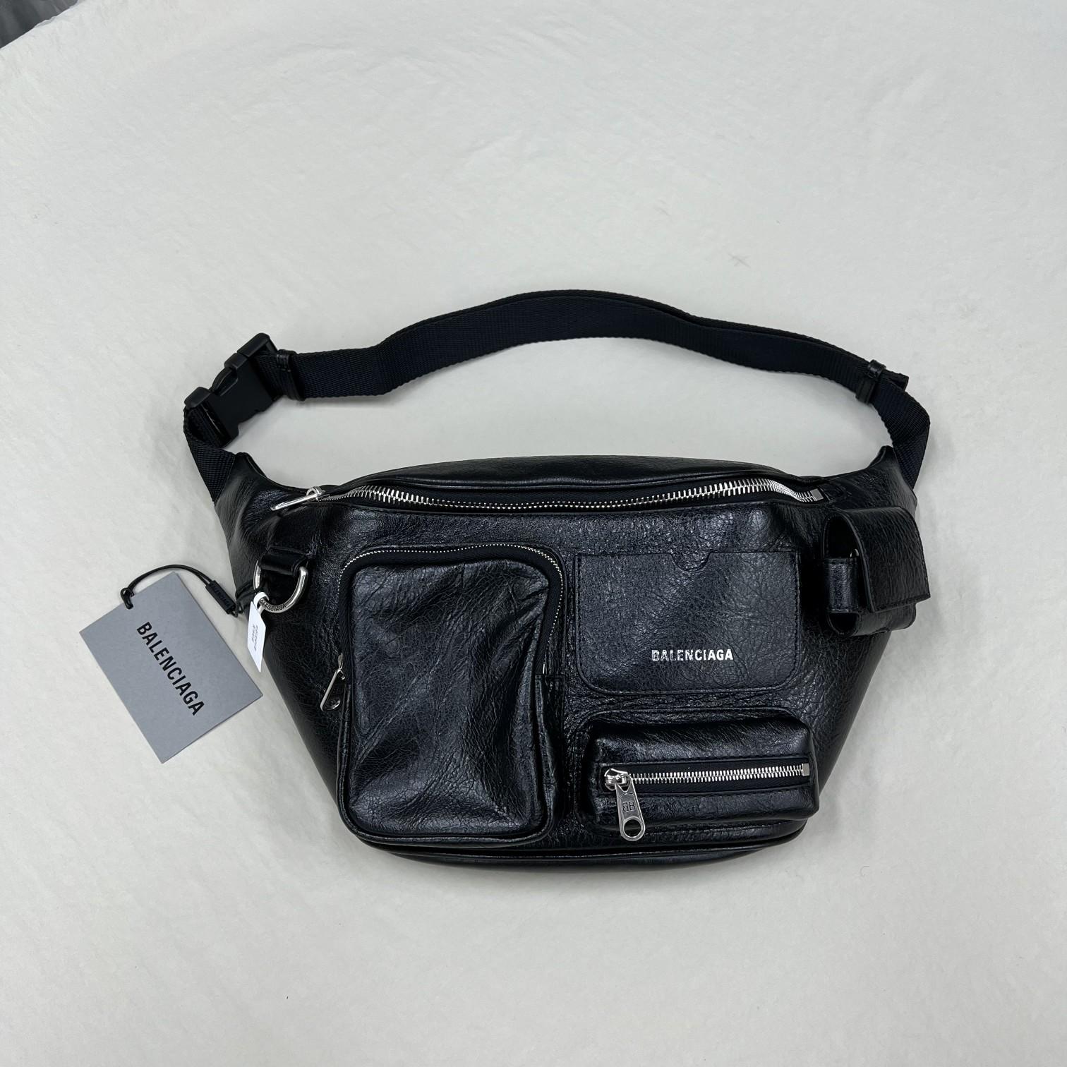 Balenciaga Superbusy Beltpack In Black - DopestKickz