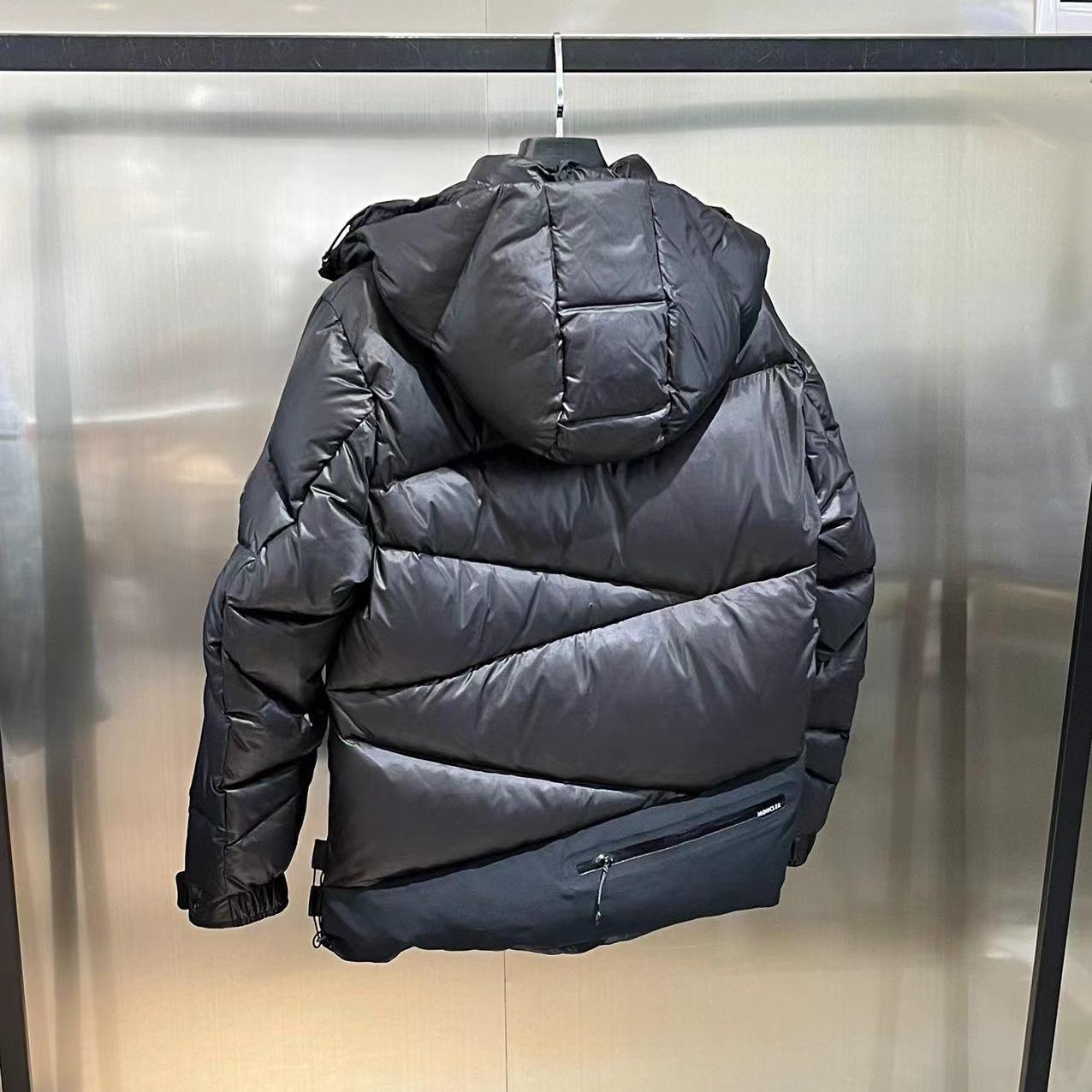 Moncler Yonne Short Down Jacket - DopestKickz