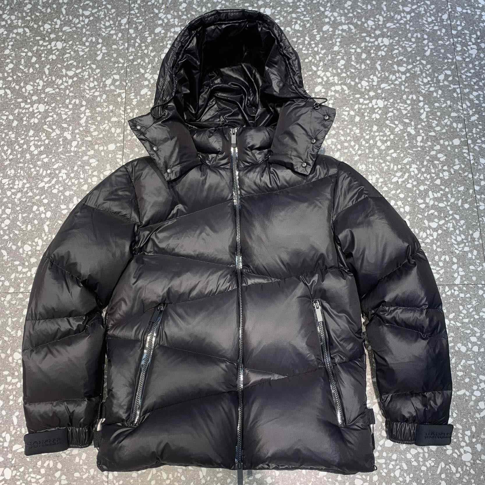 Moncler Yonne Short Down Jacket - DopestKickz