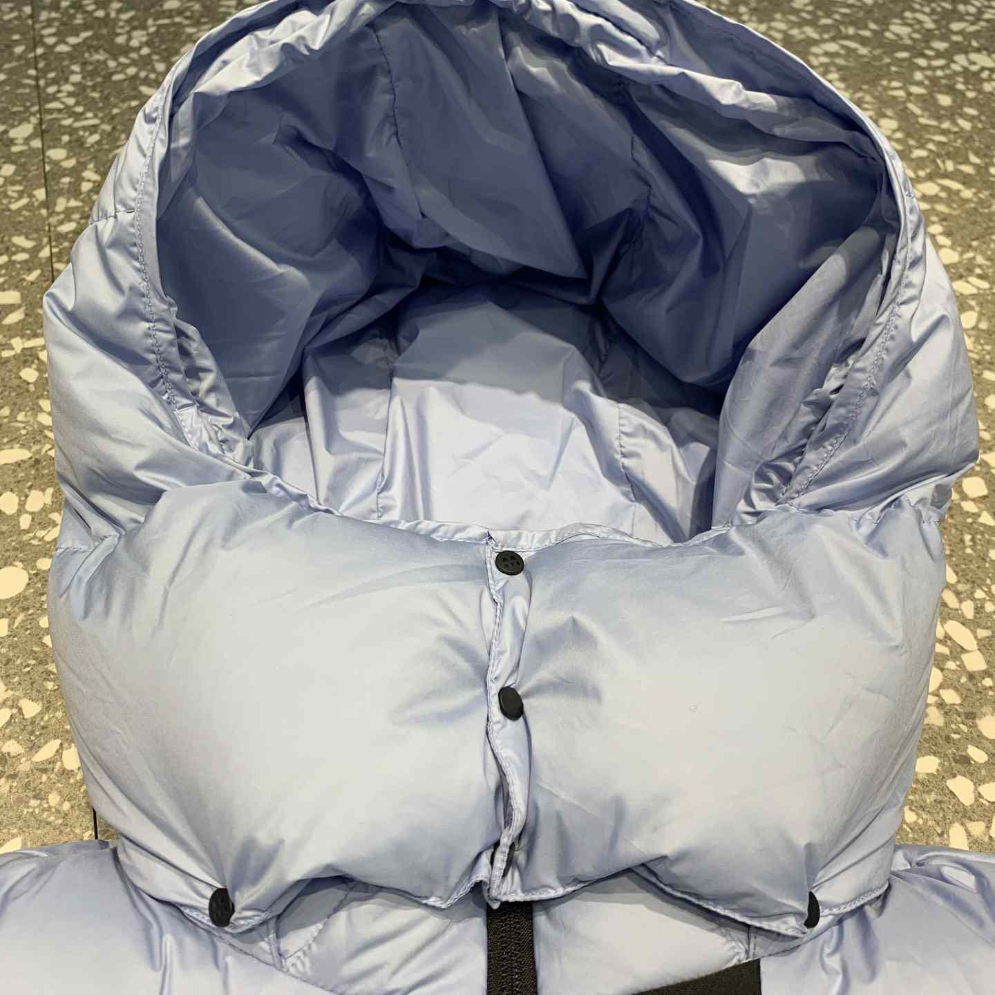 Moncler Ume Short Down Jacket - DopestKickz