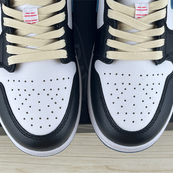 Air Jordan 1 Low Sneaker      FV3622-141 - DopestKickz