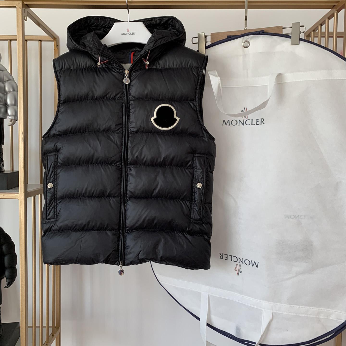 Moncler Black Vanoise Hooded Gilet - DopestKickz