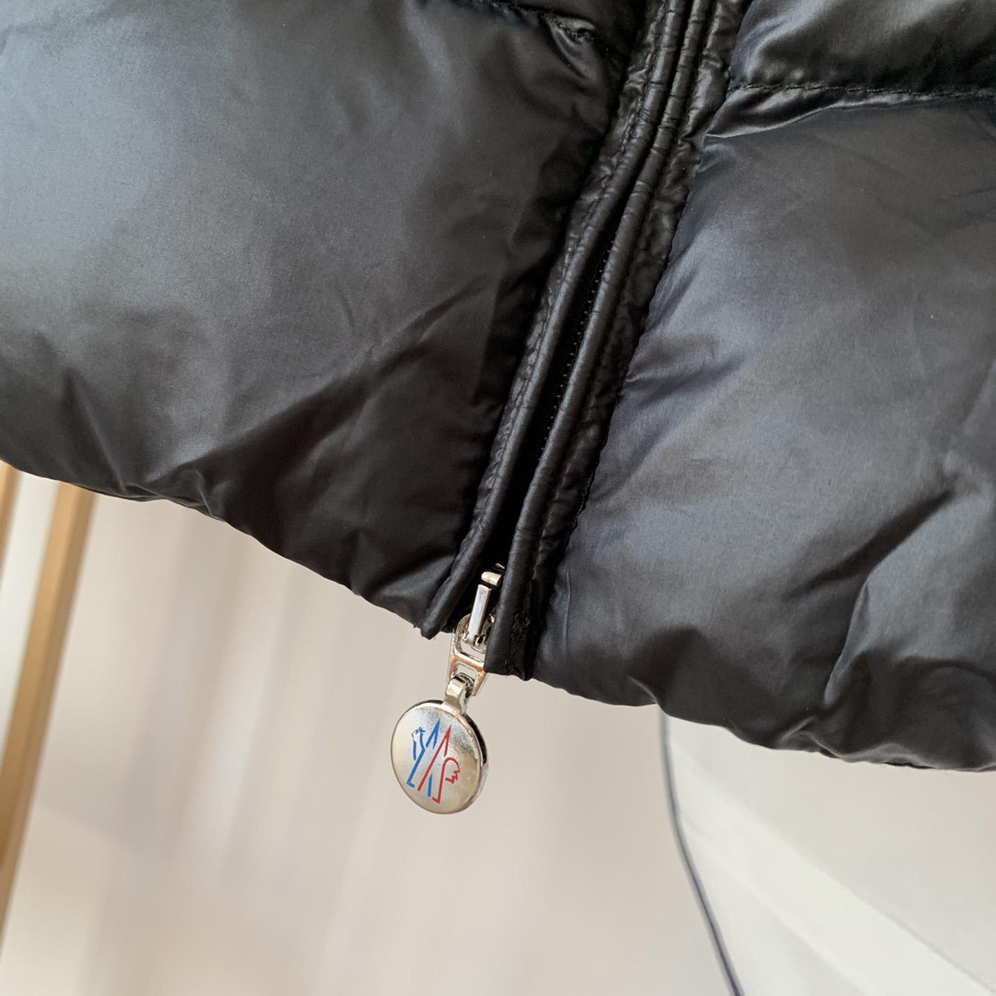 Moncler Black Vanoise Hooded Gilet - DopestKickz