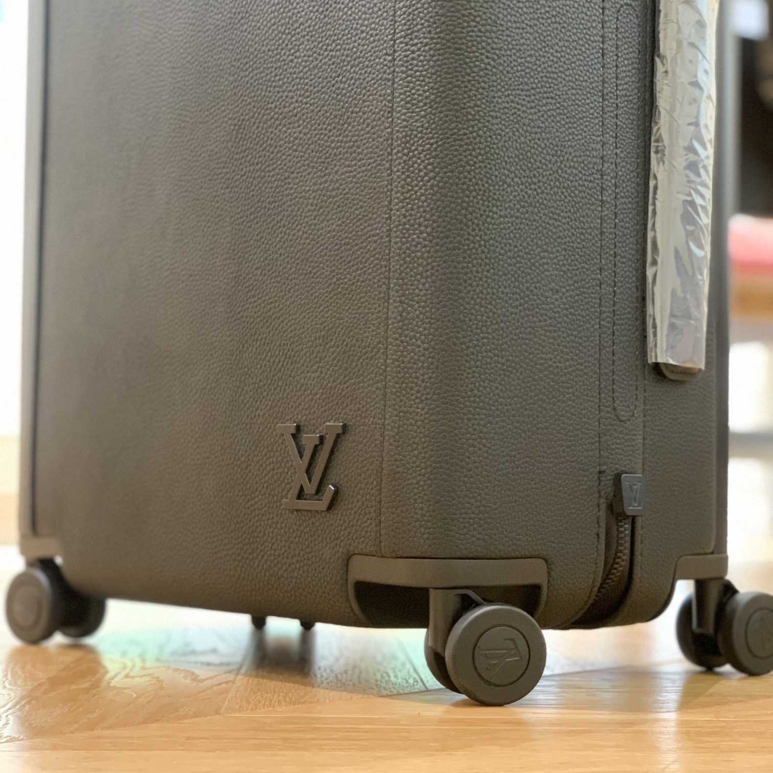 Louis Vuitton Horizon 55 Luggage (38*55*21cm) - DopestKickz