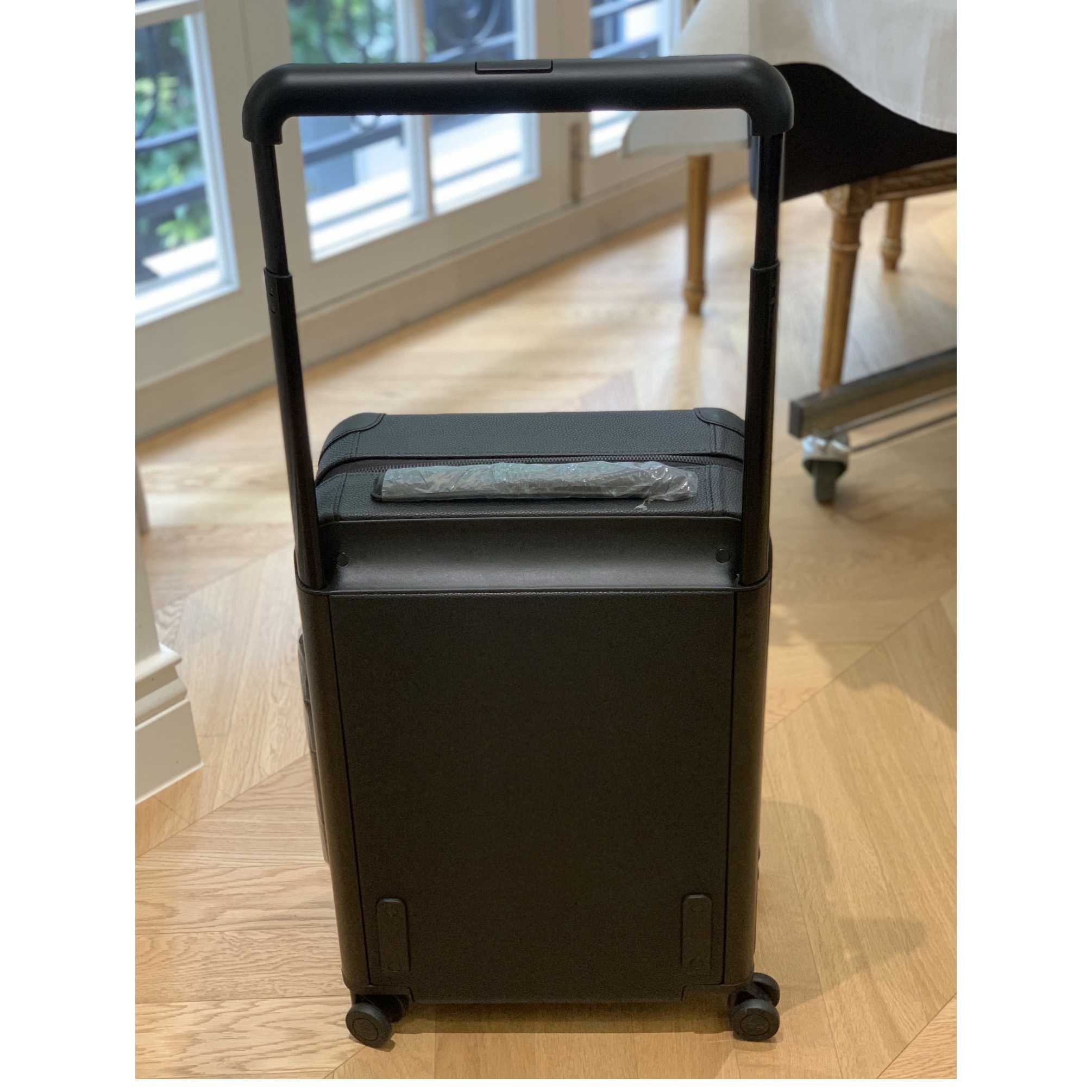 Louis Vuitton Horizon 55 Luggage (38*55*21cm) - DopestKickz