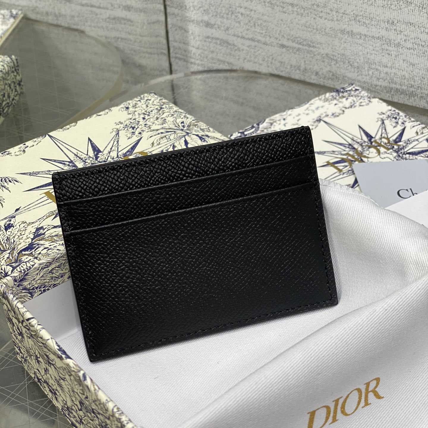 Dior 30 Montaigne Five-Slot Card Holder - DopestKickz