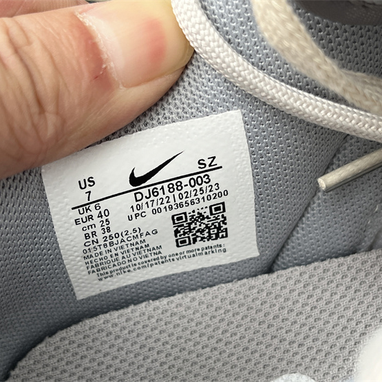 Nike SB Dunk Low Sneaker   DJ6188-003 - DopestKickz