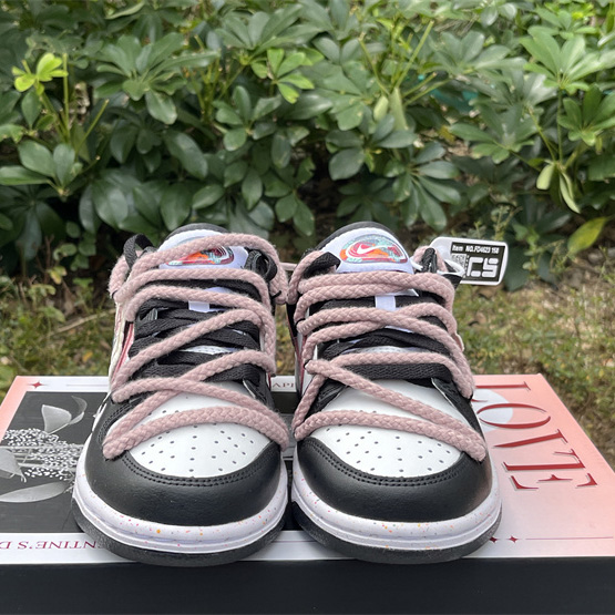 Nike Dunk Low Sneaker      FD4623-158 - DopestKickz