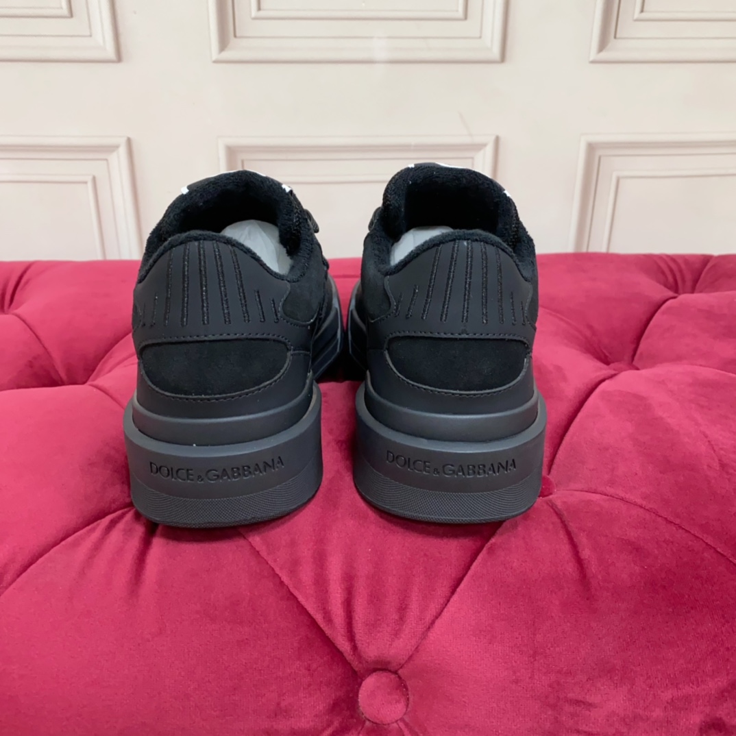 Dolce & Gabbana Mixed-material New Roma Sneakers - DopestKickz