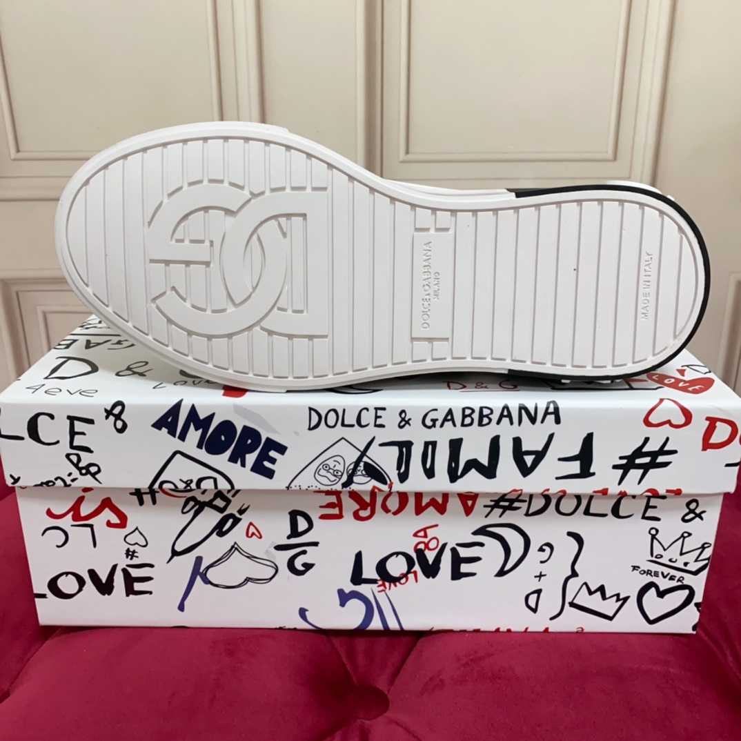 Dolce & Gabbana Portofino Vintage Calfskin Sneakers - DopestKickz