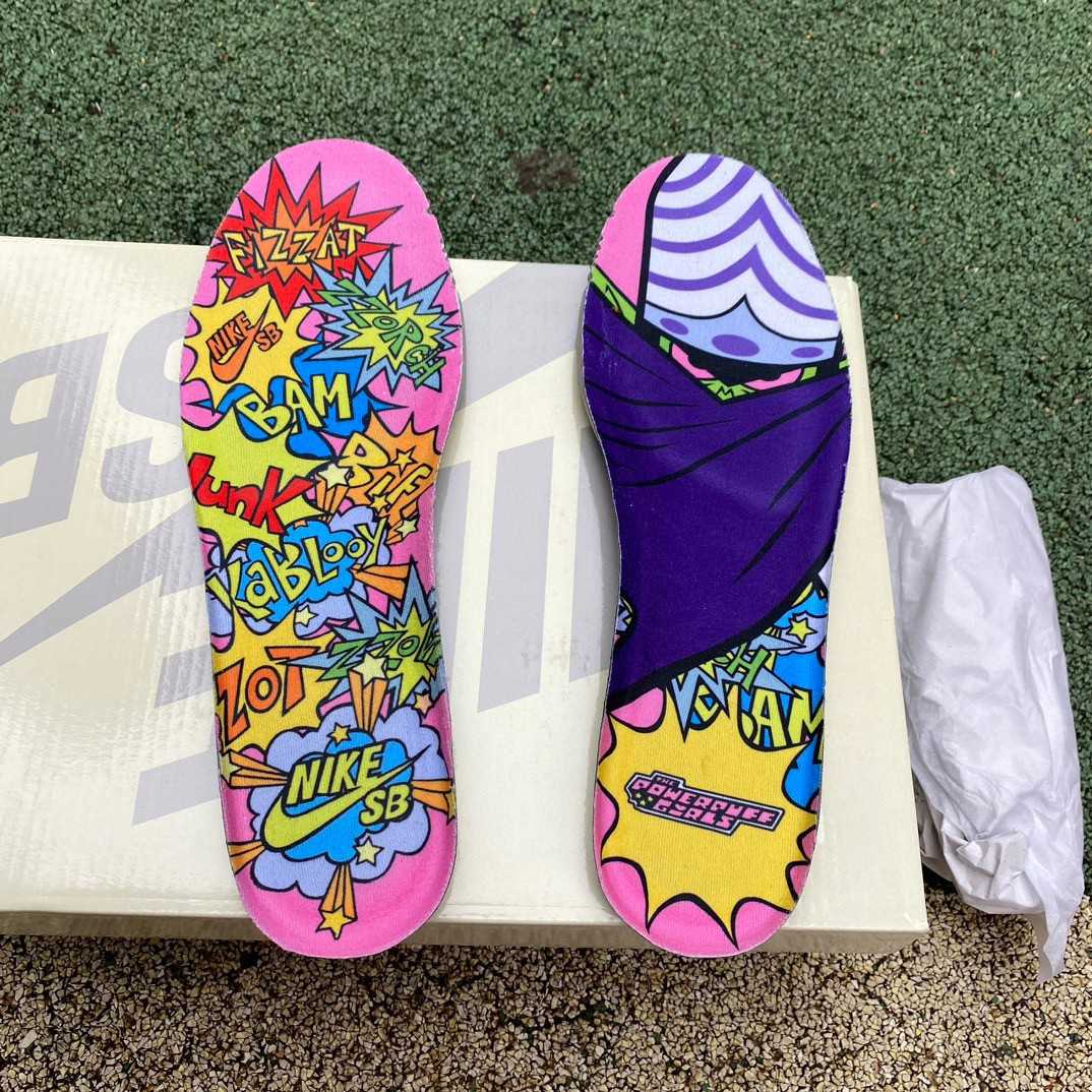 Nike SB Dunk Low Sneakers      FD2631-600 - DopestKickz