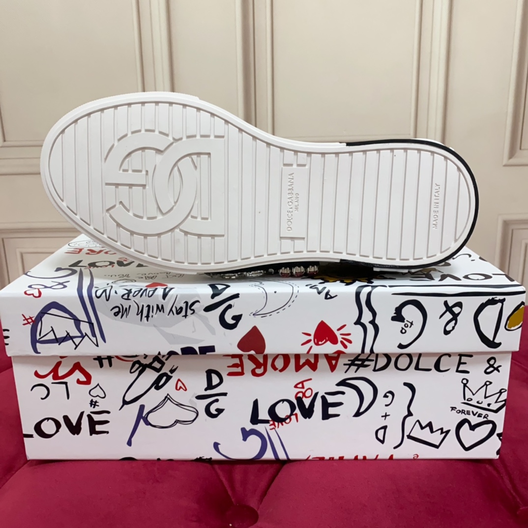 Dolce & Gabbana Calfskin Portofino Sneakers - DopestKickz