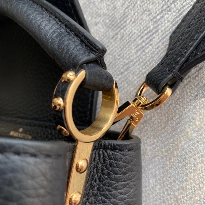 Louis Vuitton Capucines Mini (21-14-8cm)   M56071 - DopestKickz