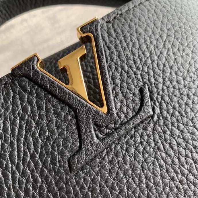 Louis Vuitton Capucines Mini (21-14-8cm)   M56071 - DopestKickz