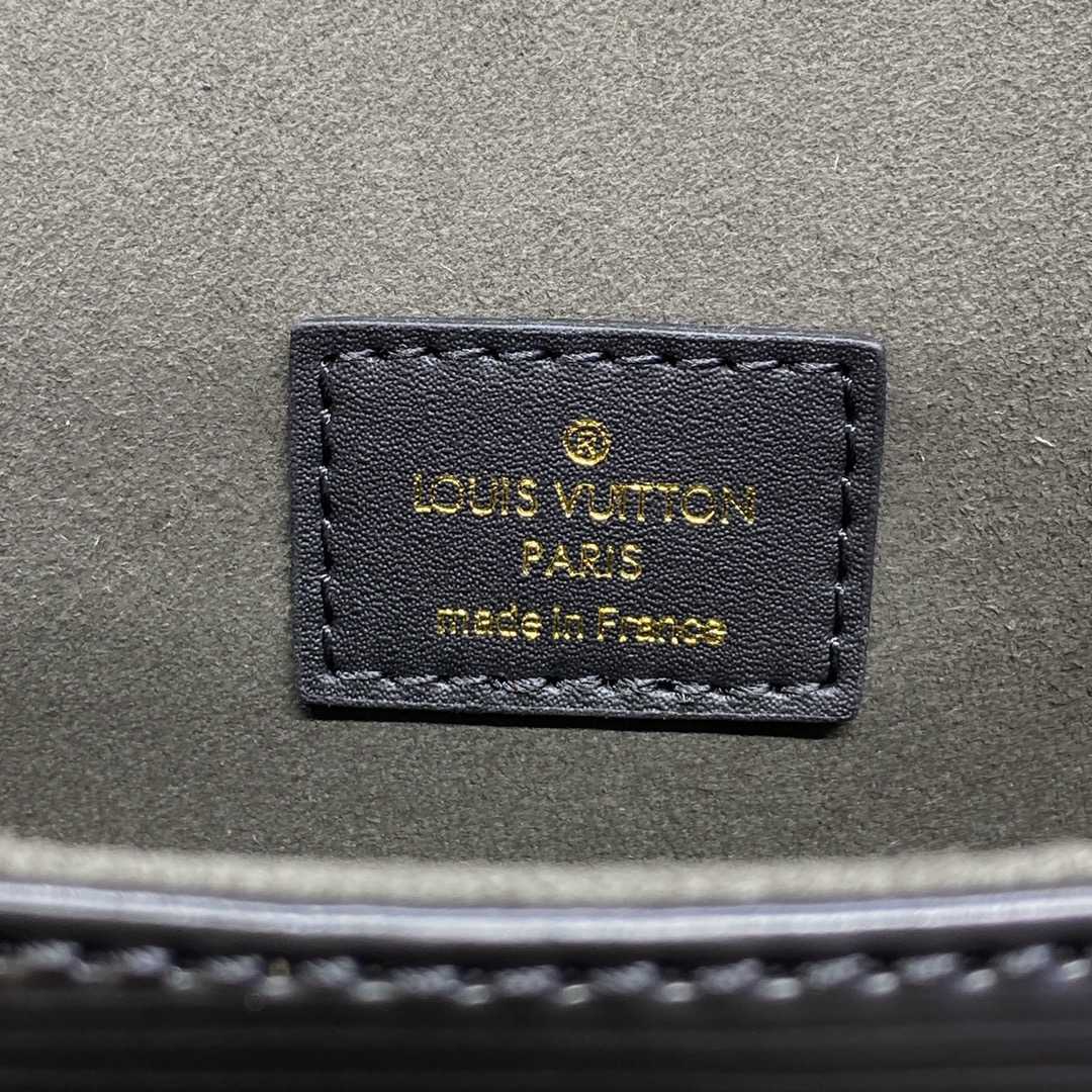 Louis Vuitton Saumur BB  (20-16-7.5CM)   M23469 - DopestKickz