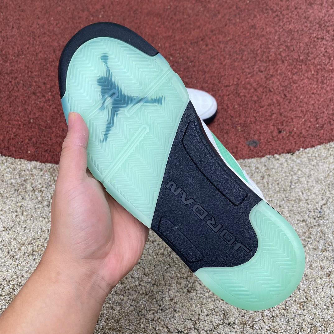 Air Jordan 5 AJ5 Sneakers     CN2932-100 - DopestKickz