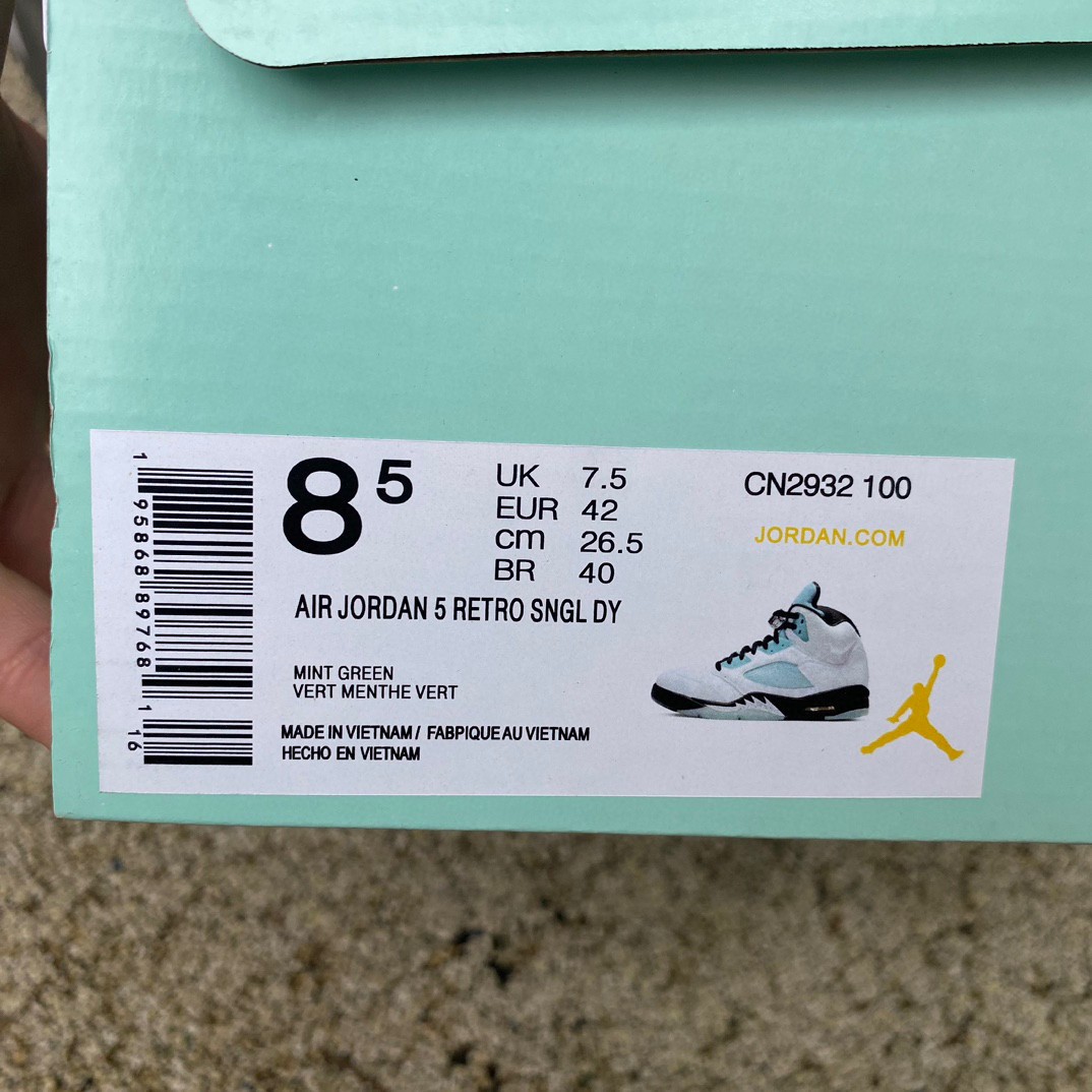 Air Jordan 5 AJ5 Sneakers     CN2932-100 - DopestKickz