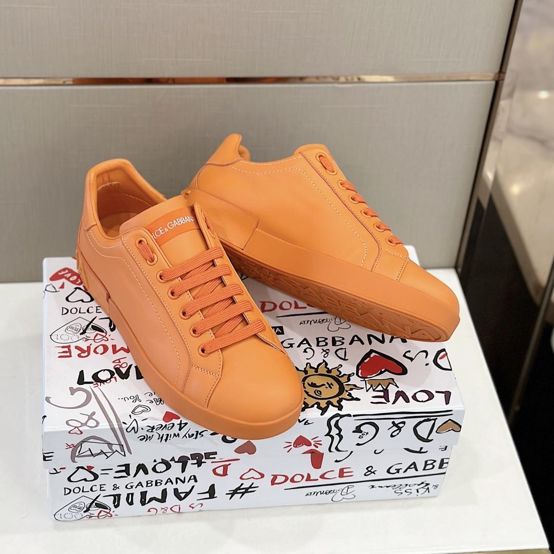 Dolce & Gabbana Embossed Logo Sneakers - DopestKickz