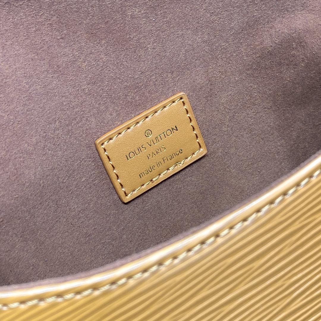 Louis Vuitton Saumur BB  (20-16-7.5CM)   M23471 - DopestKickz