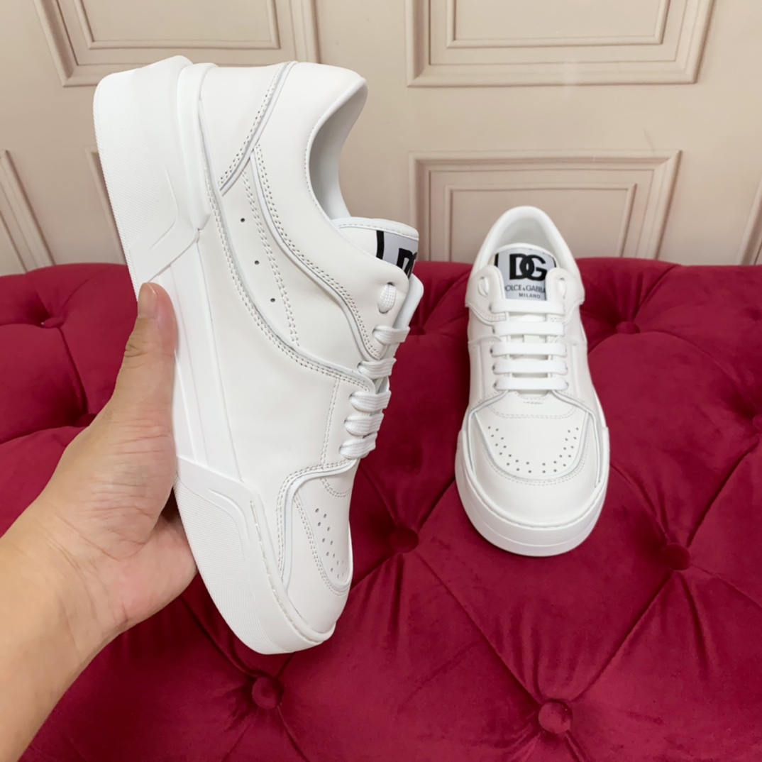 Dolce & Gabbana New Roma Sneakers - DopestKickz