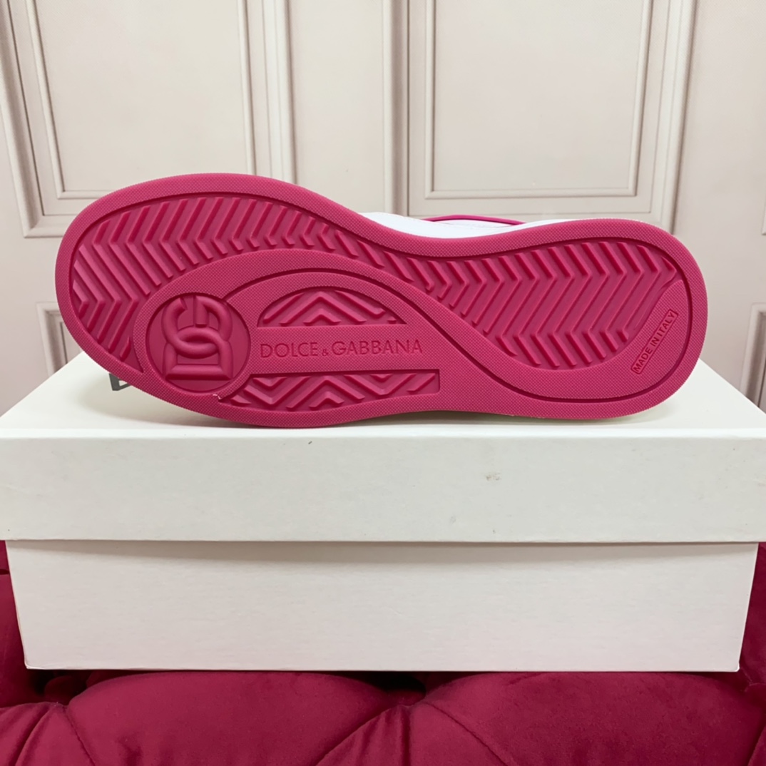 Dolce & Gabbana New Roma Sneakers - DopestKickz