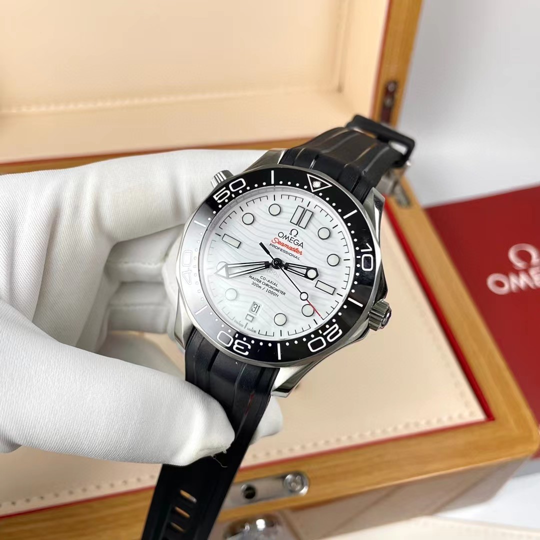 Omega Watch - DopestKickz