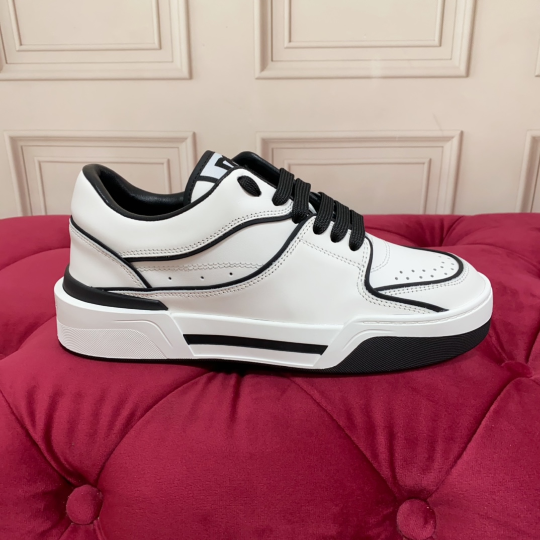 Dolce & Gabbana New Roma Sneakers - DopestKickz