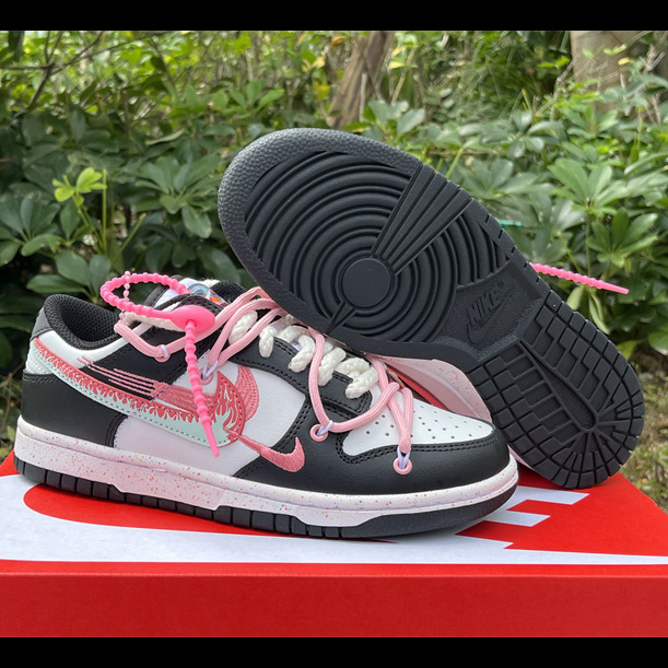Nike Dunk Low Sneaker      FD4623-157 - DopestKickz