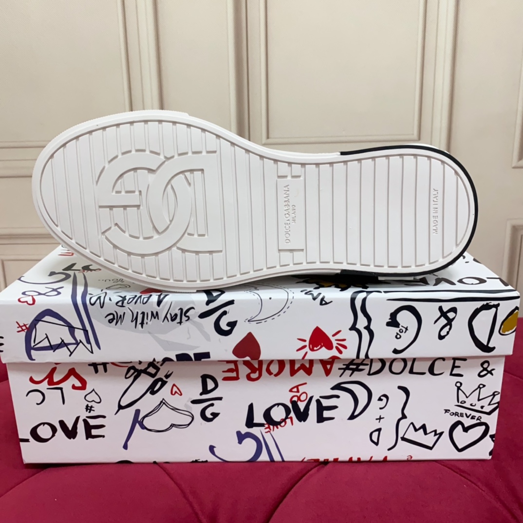 Dolce & Gabbana Calfskin Portofino Sneakers - DopestKickz