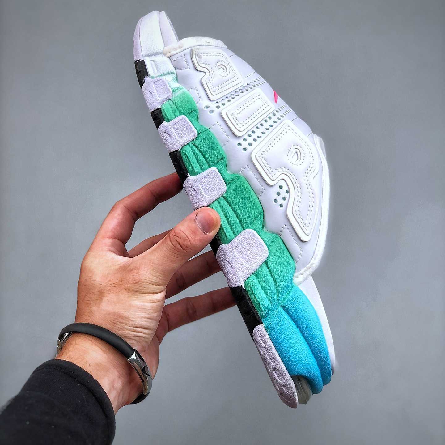 Nike Air More Uptempo Slide   FN3437 161 - DopestKickz